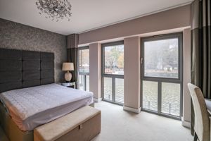 Photo 11- click for photo gallery